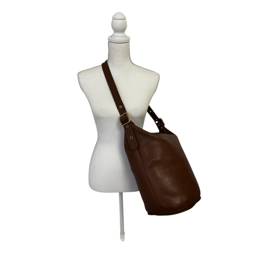 Vintage Coach Mahogany Leather Bucket Bag Brass Hardware Zip Top Shoulder Bag - Picture 9 of 16